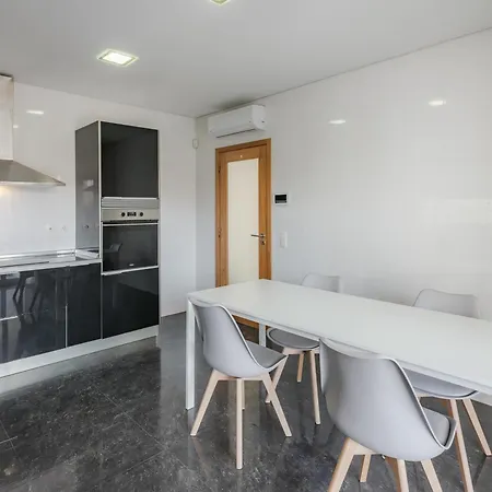 招待所 Dom Carlos 4*