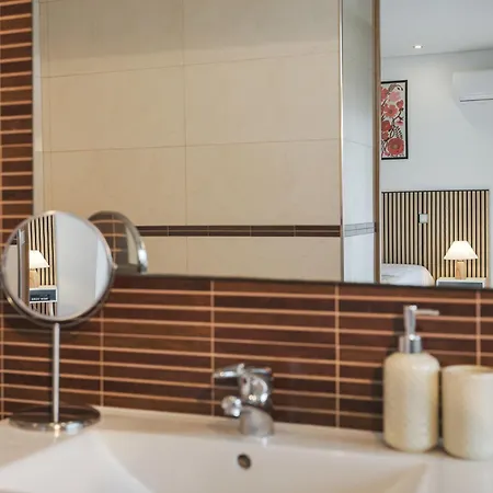 Dom Carlos 招待所 4*