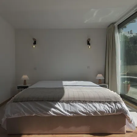 Dom Carlos 招待所 加亚新城