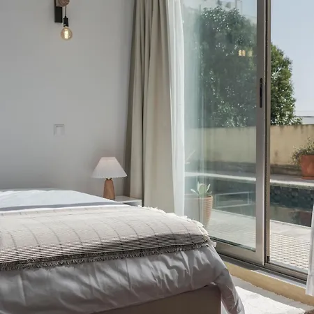 Dom Carlos 招待所 4*