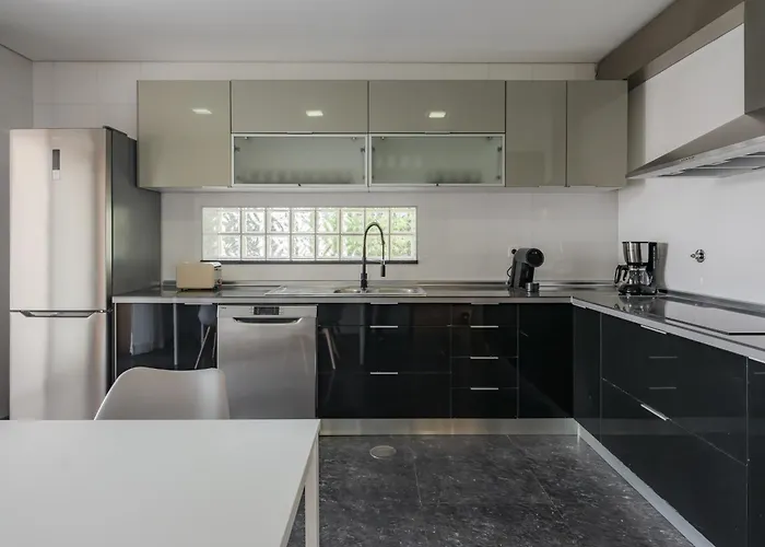 Guest house Dom Carlos 4*