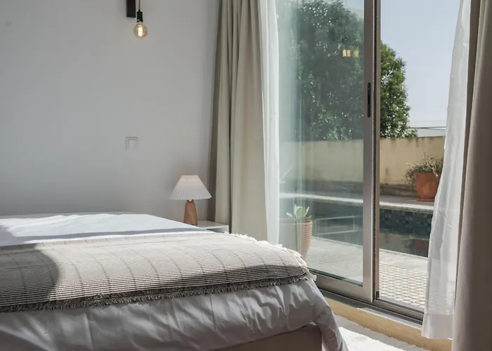 Dom Carlos Guest house 4*